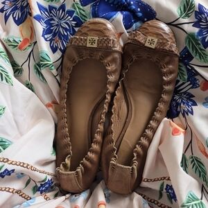 Tory Burch Tan Leather Flats OFFER FRIENDLY